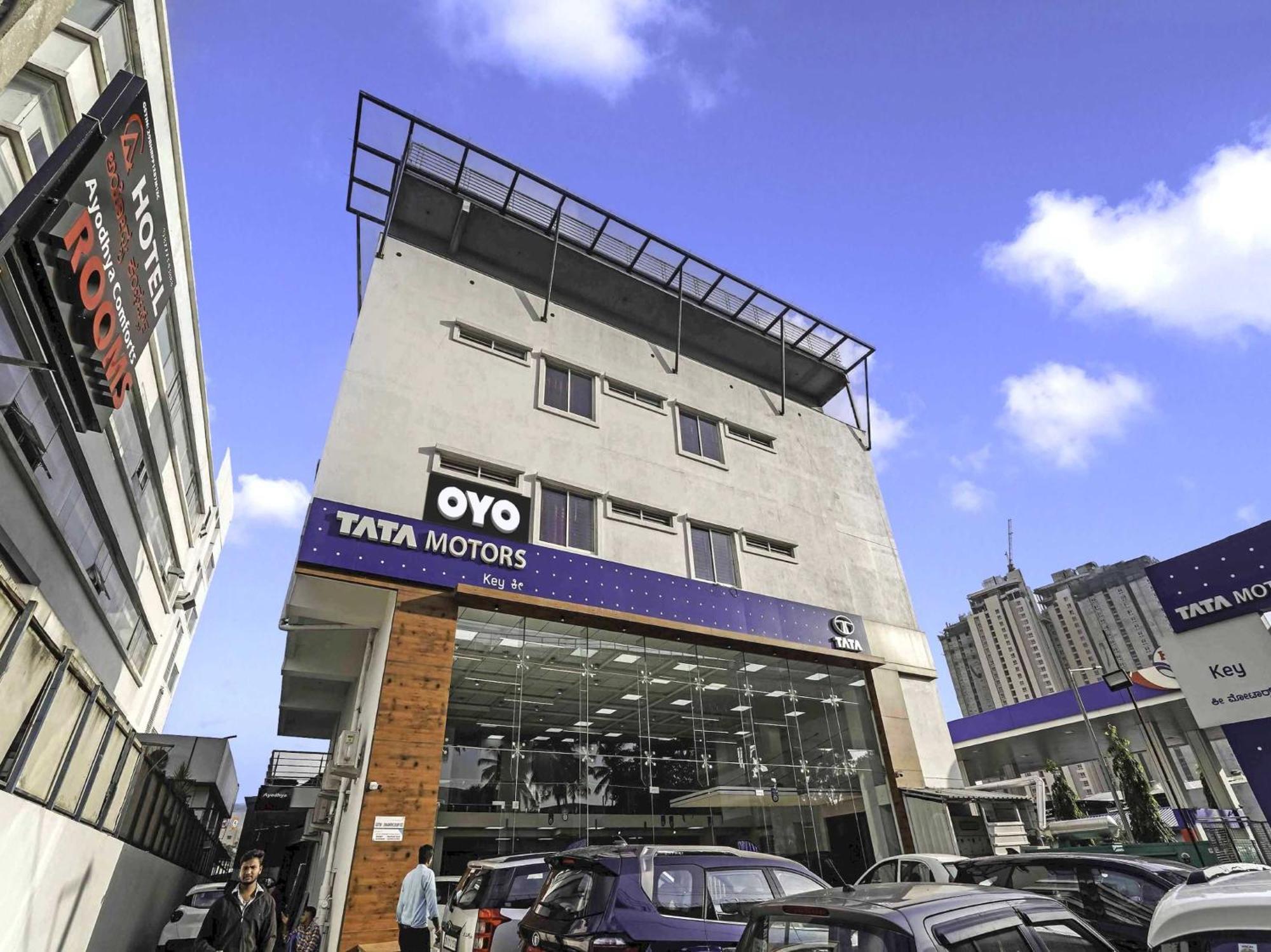 Oyo Flagship Hotel Ayodhya Bangalore Exterior photo